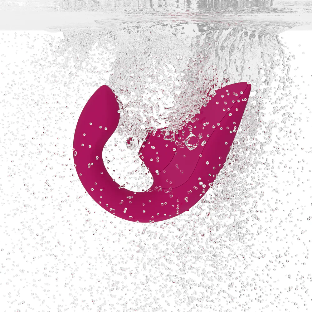 The Womanizer Blend Provides A Blended Orgasm - Image 3